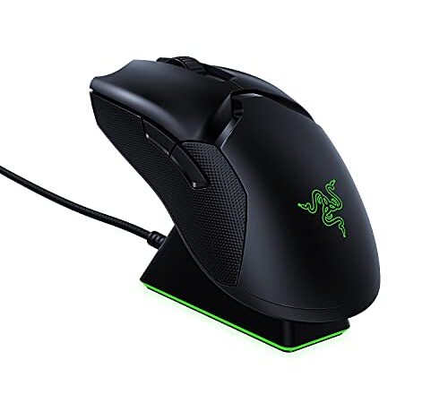 Razer Viper Ultimate mit Ladestation - Kabellose Gaming Maus mit nur 74g Gewicht für PC / Mac (Ultraleicht, beidhändig, Speedflex-Kabel, optischer Fokus+ Sensor, Chroma RGB Beleuchtung) Schwarz